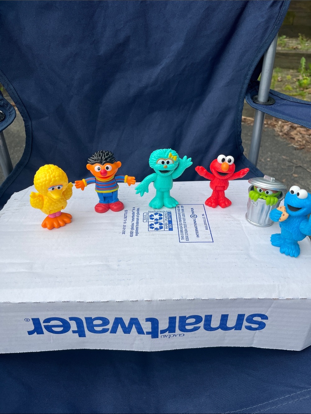 Sesame Street Mini Figure Pack - Yellow, Orange, Teal, Red, Blue, Green